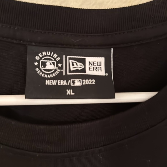 New Era Los Angeles Dodgers Black Logo T-Shirt Tee Men's Large - Picture 3 of 4